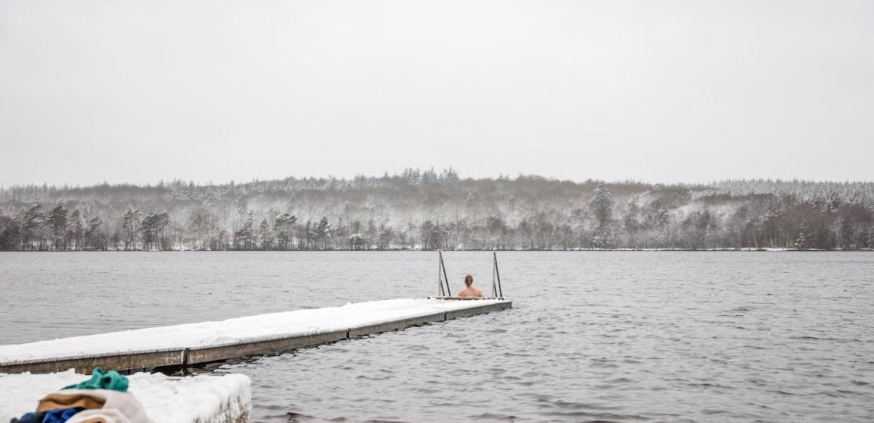 Vinterbade i Store Økssø